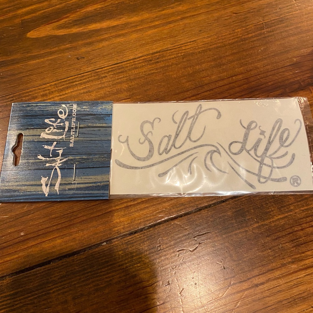 Salt Life 6” Black Wave Salt Life Decal